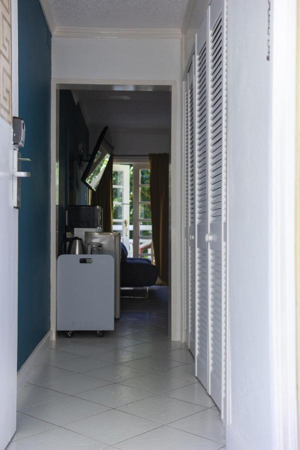 E 20 Mystic Ridge Ocho Rios Apartment ภายนอก รูปภาพ