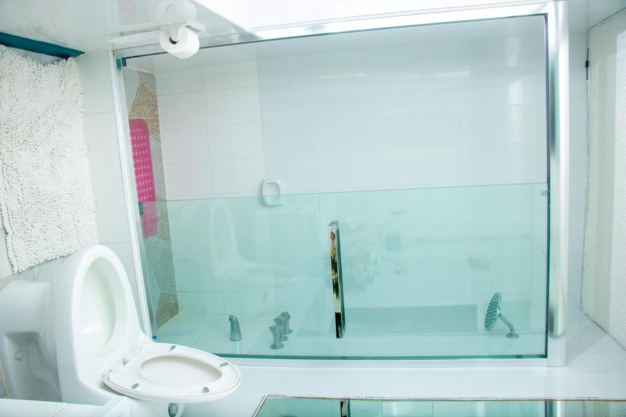 E 20 Mystic Ridge Ocho Rios Apartment ภายนอก รูปภาพ